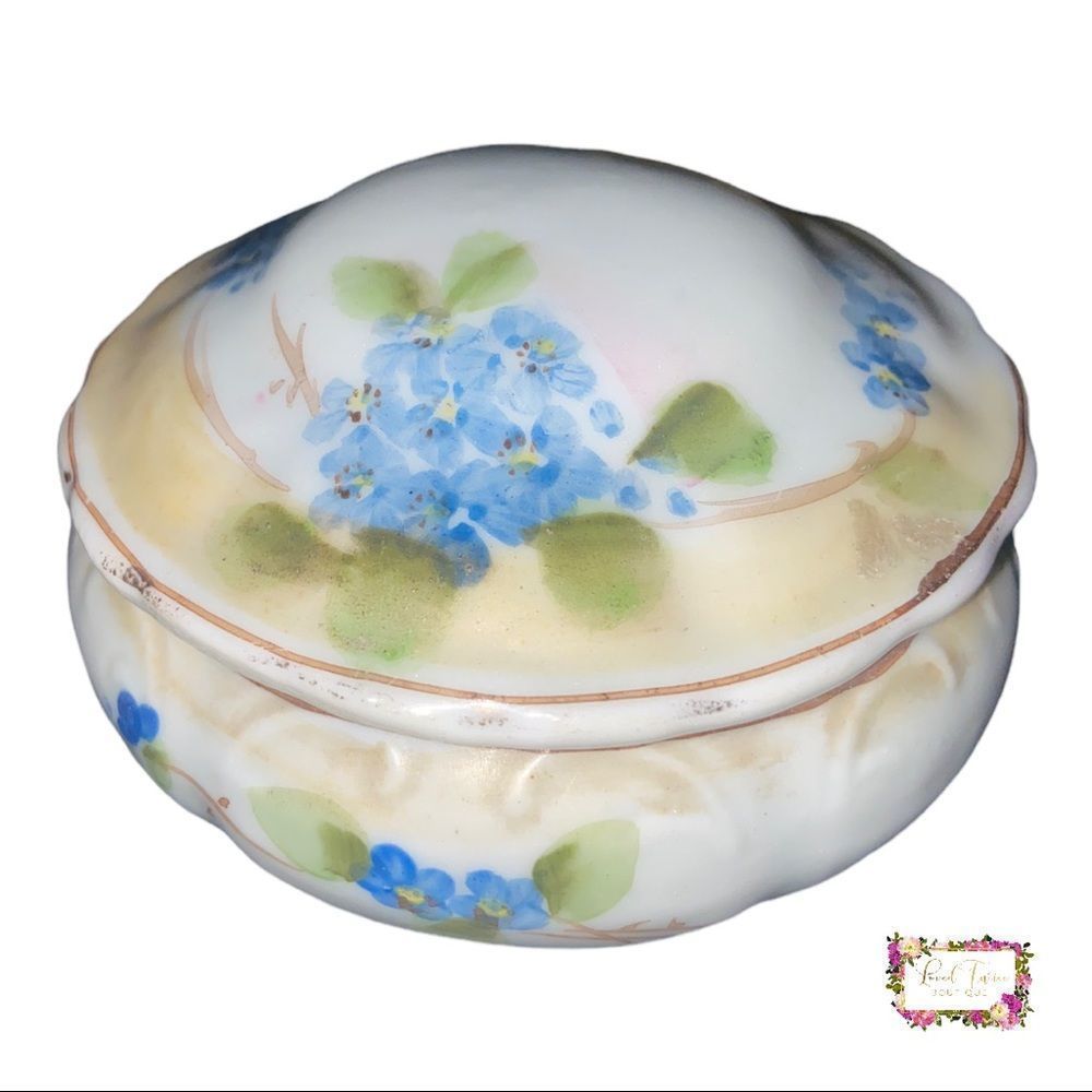 Vintage NIPPON Hand Painted Floral Round Porcelain Trinket Box
